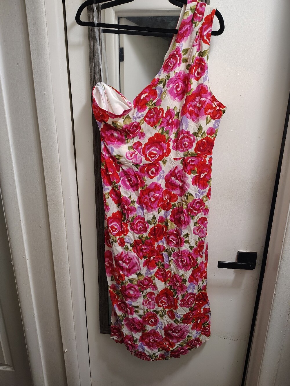 Wonder Floral One-Shoulder Pink & Red Sheath Dress